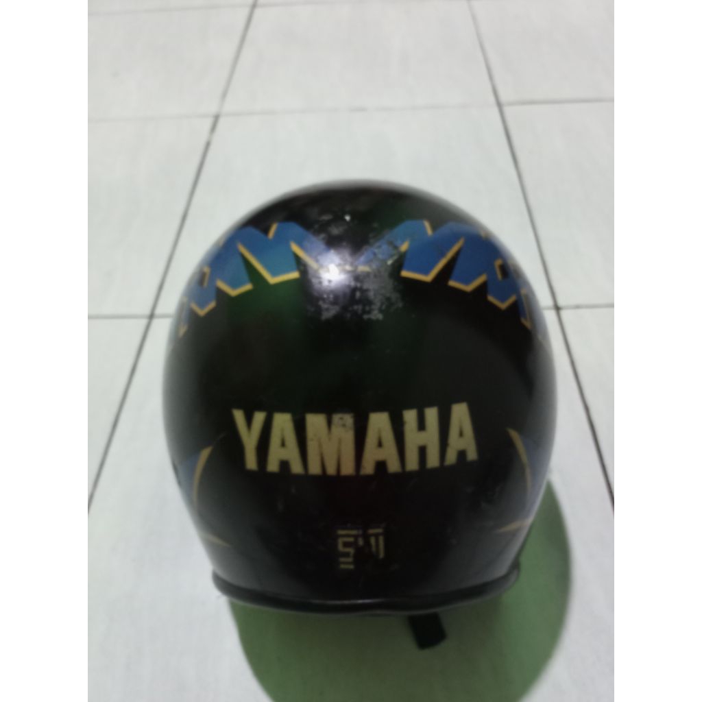 Helm Yamaha bekas lawas ready