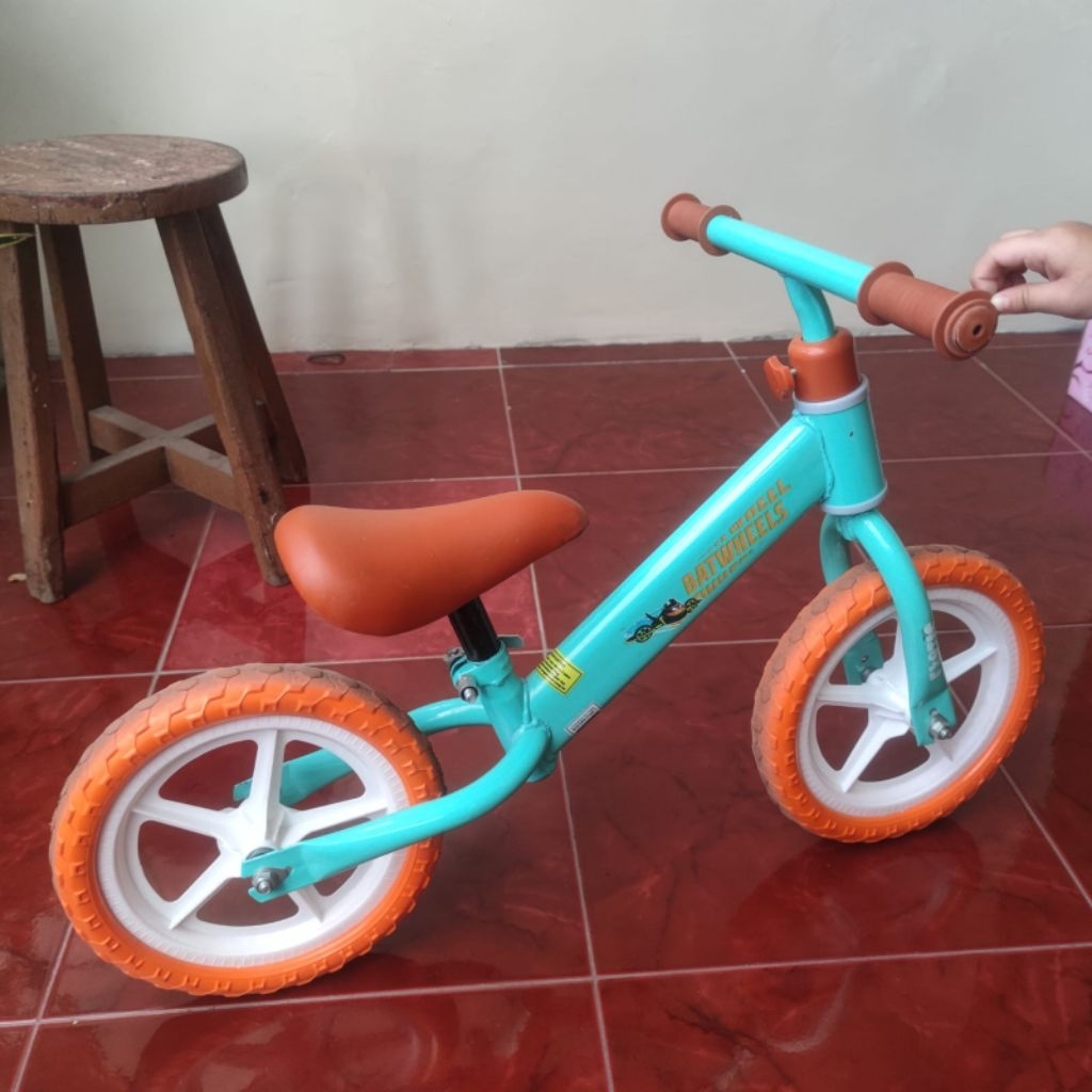 BEKAS - Sepeda Anak Balance Bike EXOTIC ET 2017 Tosca Oranye