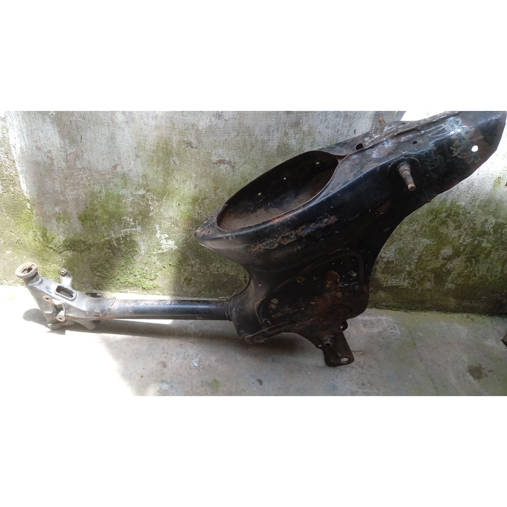 frame rangka sasis utuh c700 c800 supercup supercub pnp c70 Astrea star 800 asdap original utuh, bac