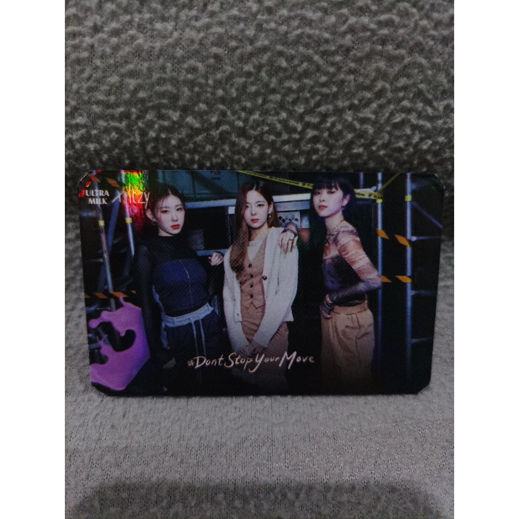 Official ultra milk itzy photocard - unit chaeryeong lia ryujin