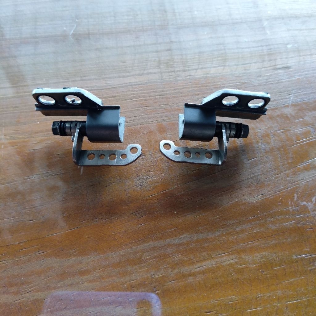 engsel laptop lenovo thinkpad t490s