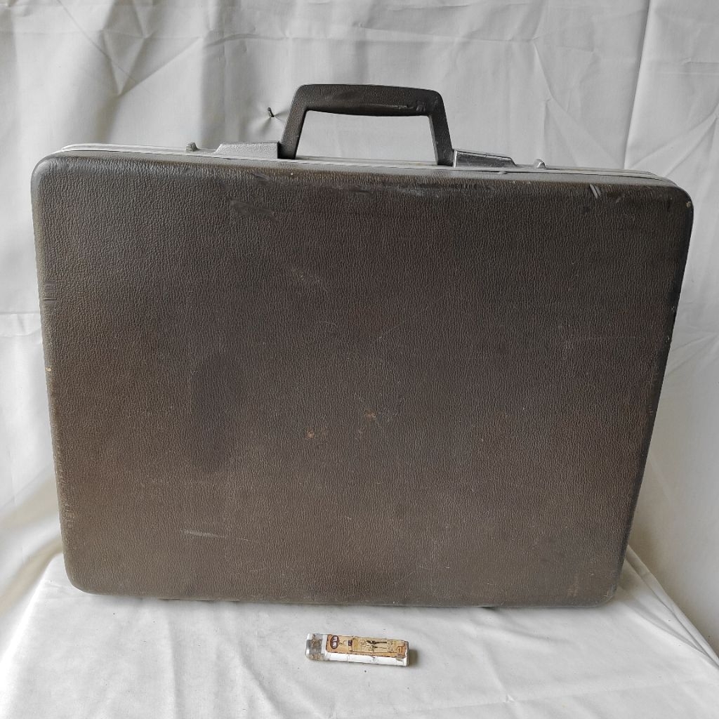 Pajangan Vintage Briefcase Koper Echolac