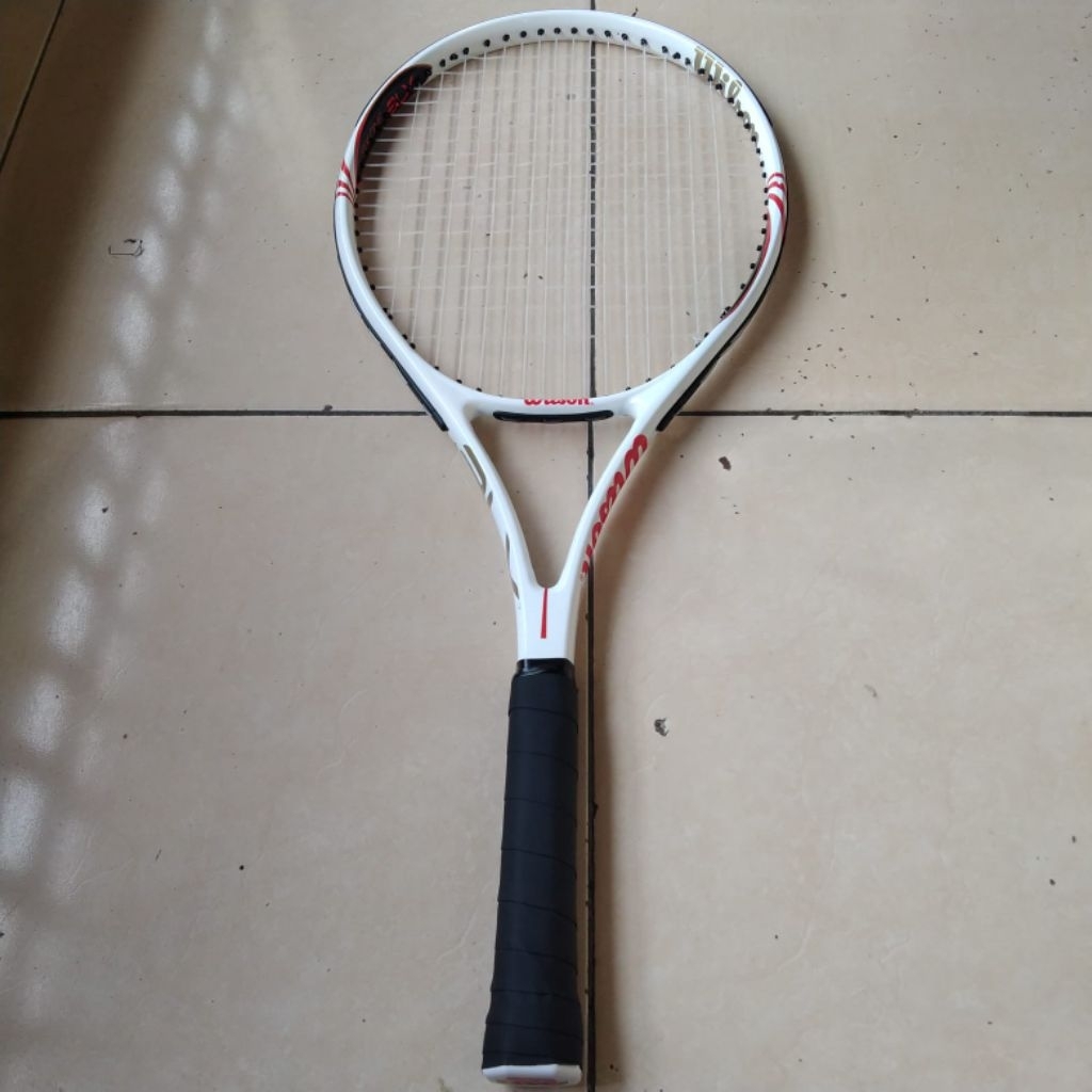 Raket tenis wilson blx six one pemula