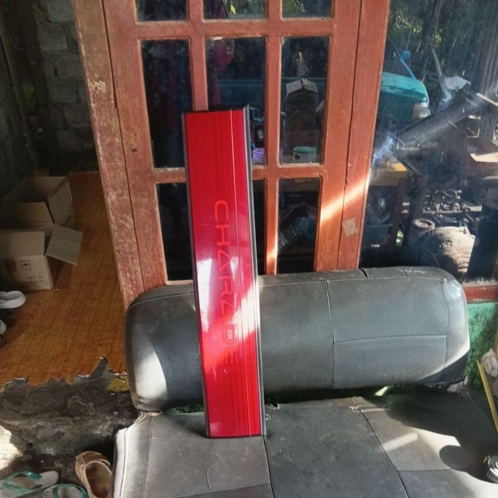 garnis lampu charade classy