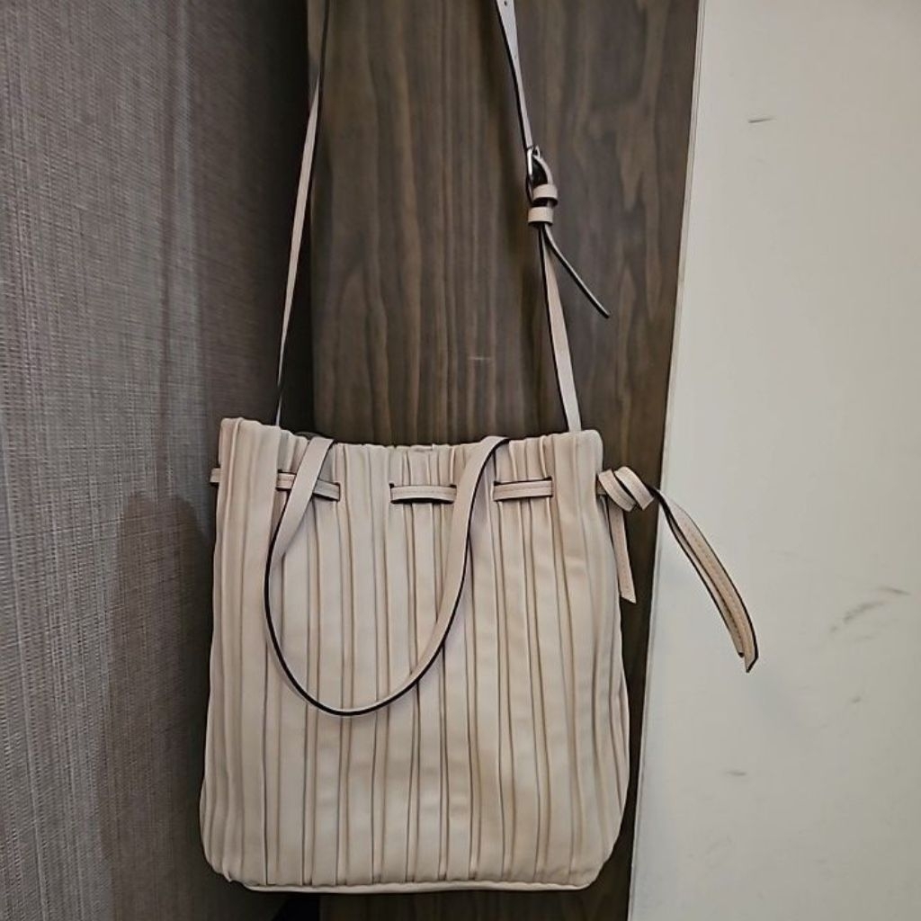tas ORI ZARA beige color preloved