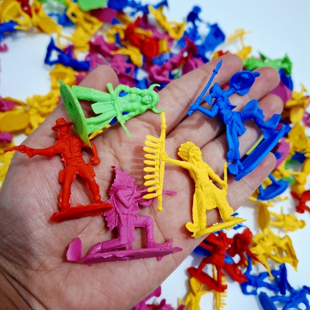 250 Gr Indian Koboi Miniatur Figure Cowboy Indian Set - Replika Prajurit Plastik Jadul