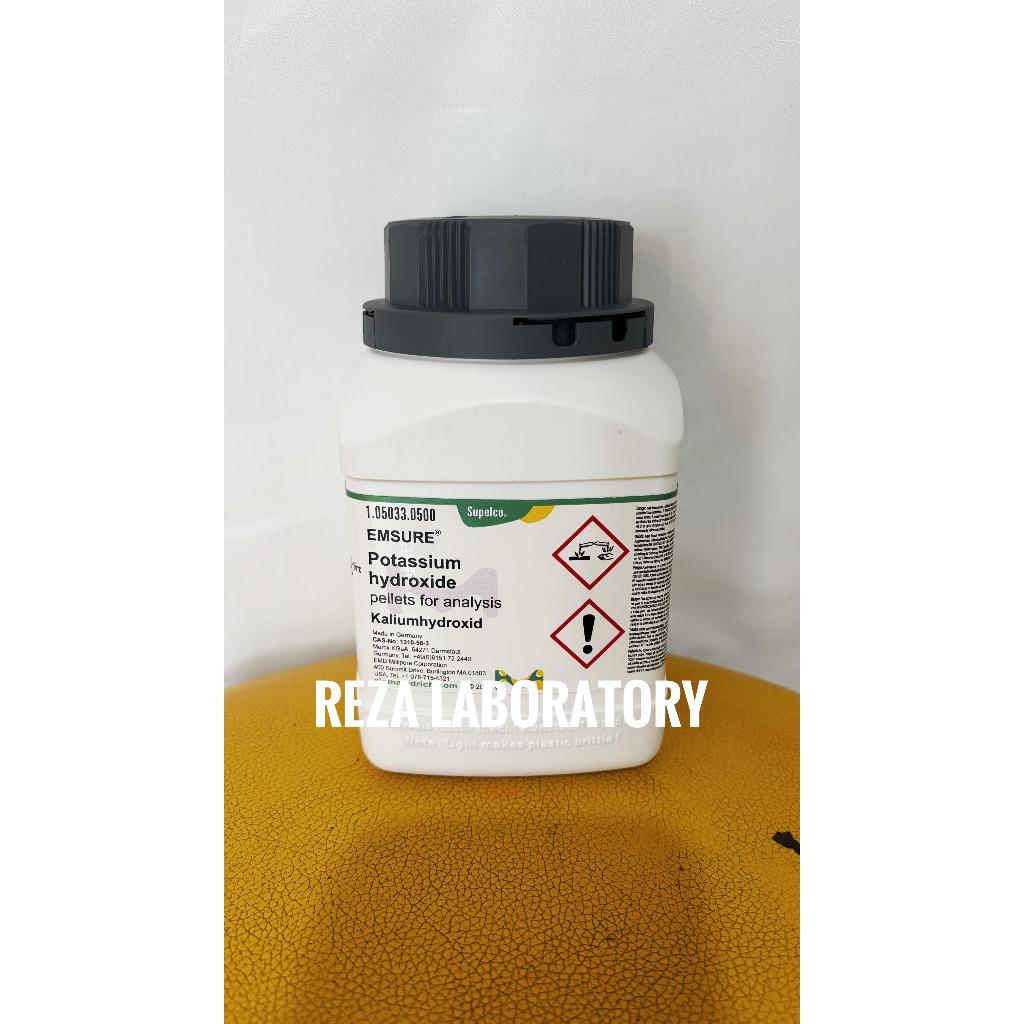 POTASSIUM HYDROXIDE / KALIUM HIDROKSIDA MERCK 105033 500GRAM ORIGINAL