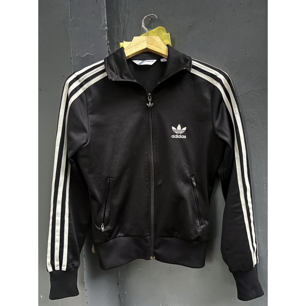 TC Adidas Firebird Big Logo