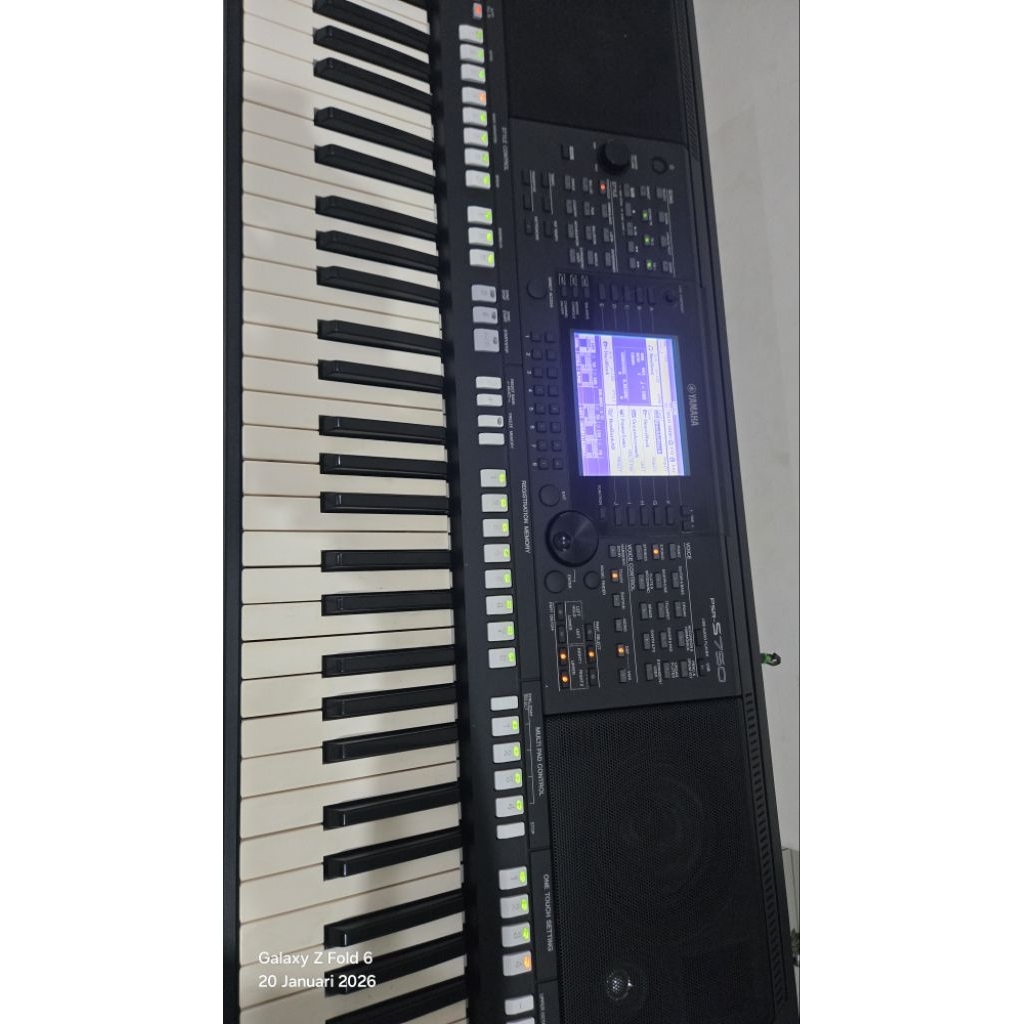 YAMAHA PSR S750 Keyboard Organ Tunggal Second Like New Istimewa 99% Fullset Dus Manual Book