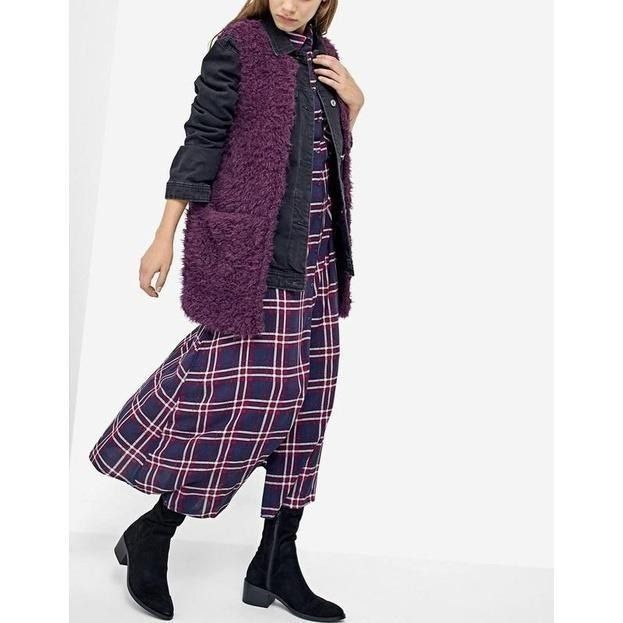 STRADIVARIUS PURPLE FAUX FUR WAIST COAT