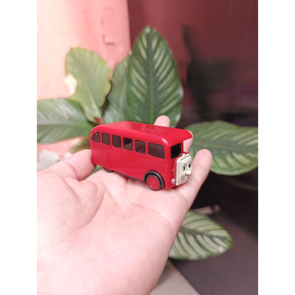 Diecast Tomica Tomy Thomas The Train & Friends Red Motorized Bertie The Bus Britt Allcroft Limited 1