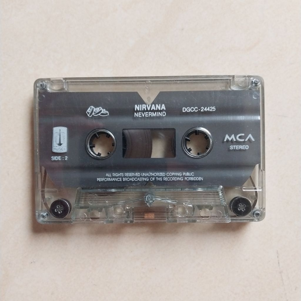KASET NIRVANA ALBUM NEVERMIND