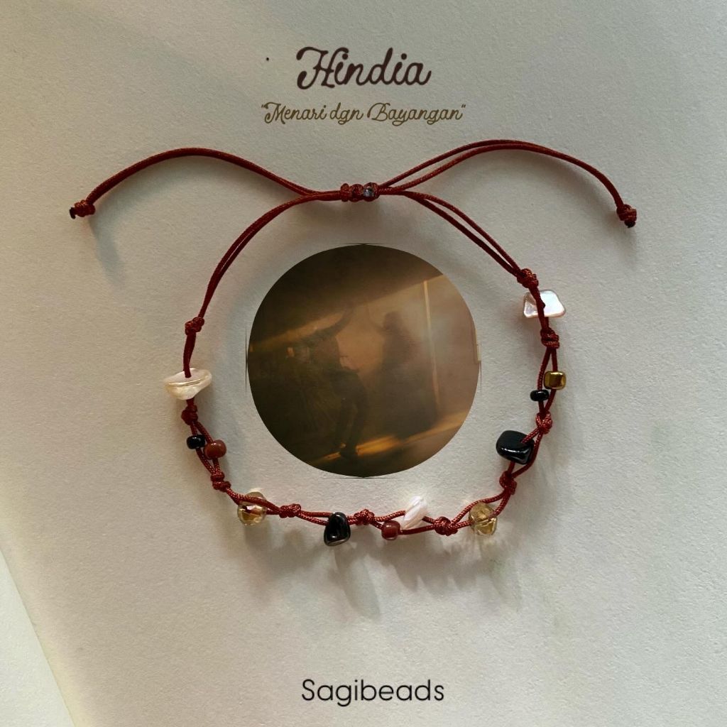 Gelang Manik inspired by Hindia "Menari Dengan Bayangan" handmade by sagibeads
