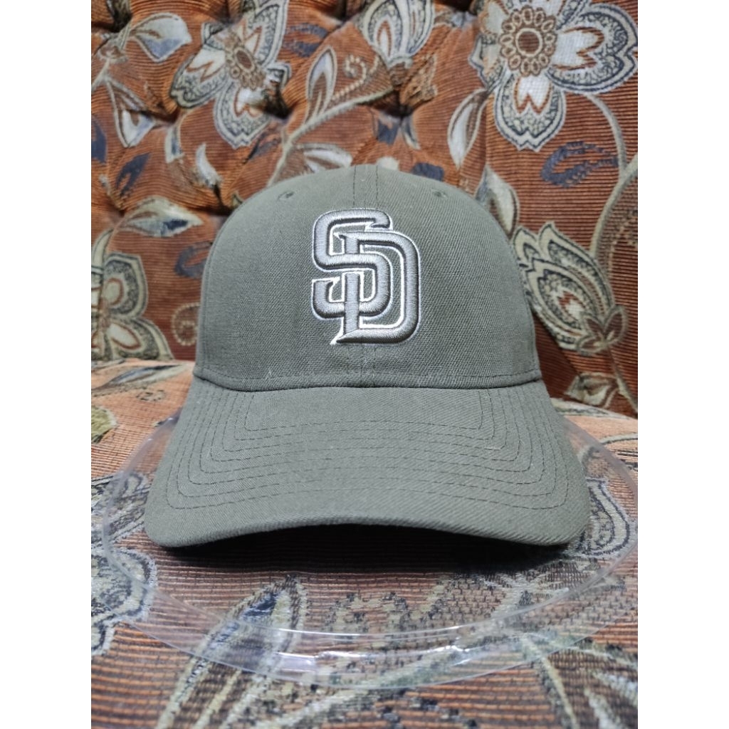 Topi New Era 9Forty MLB San Diego Padres