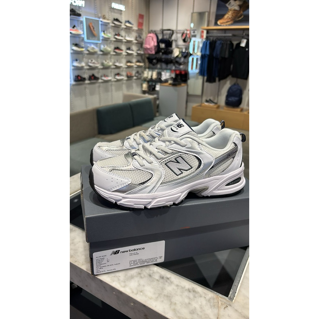 sepatu NB 530