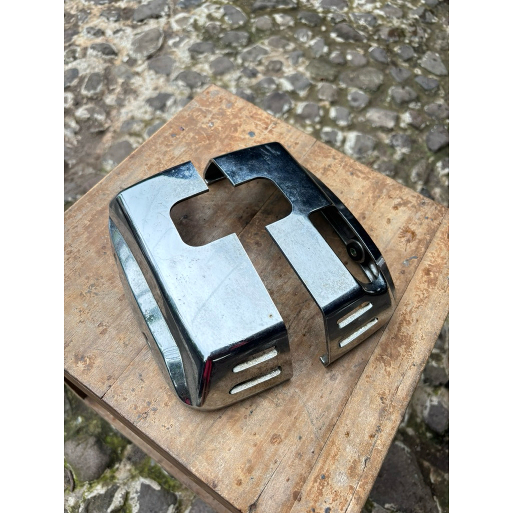 cover head suzuki thunder125 original bekas