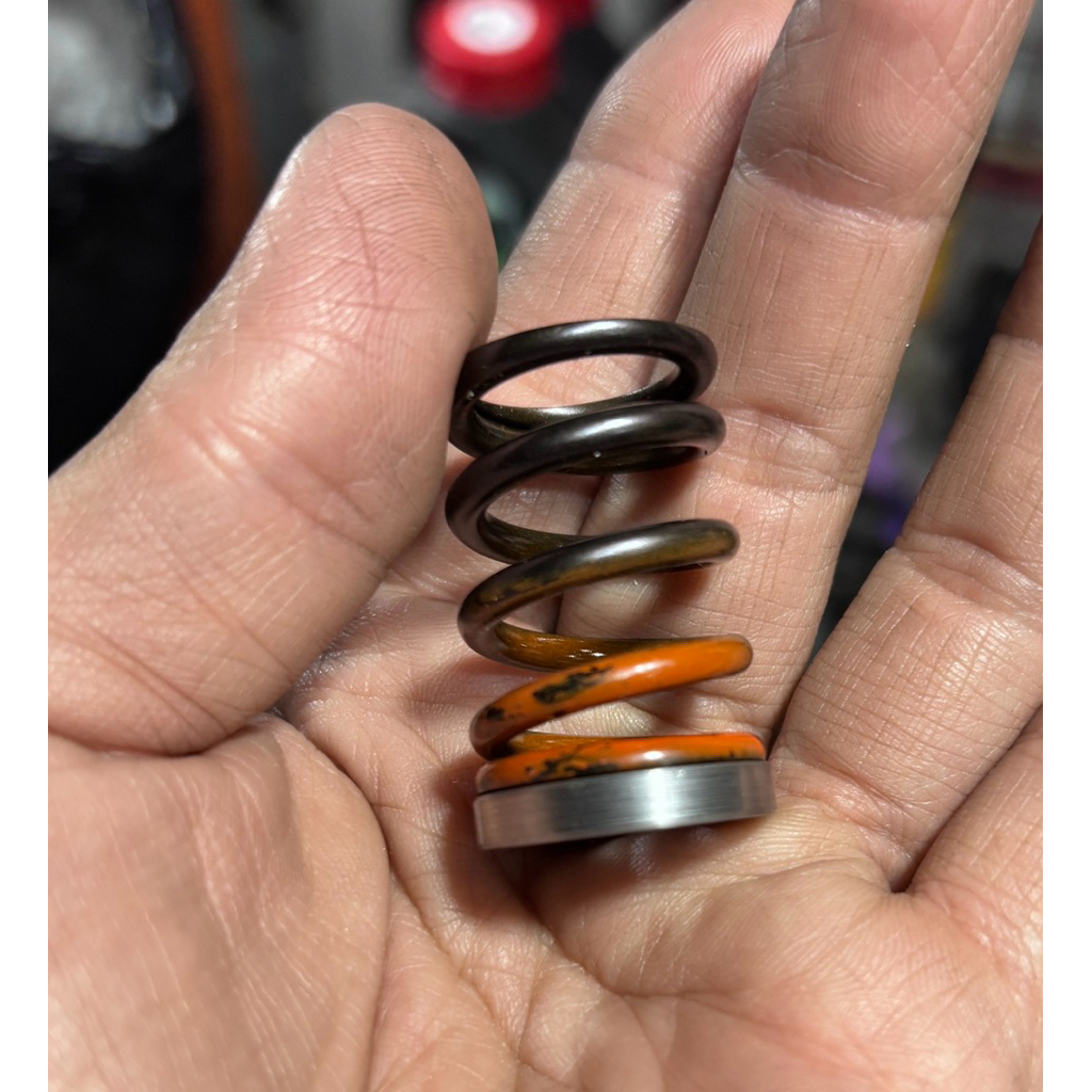 retainer bawah karisma 3mm/4mm ganjal per klep karisma pnp per japan 32mm