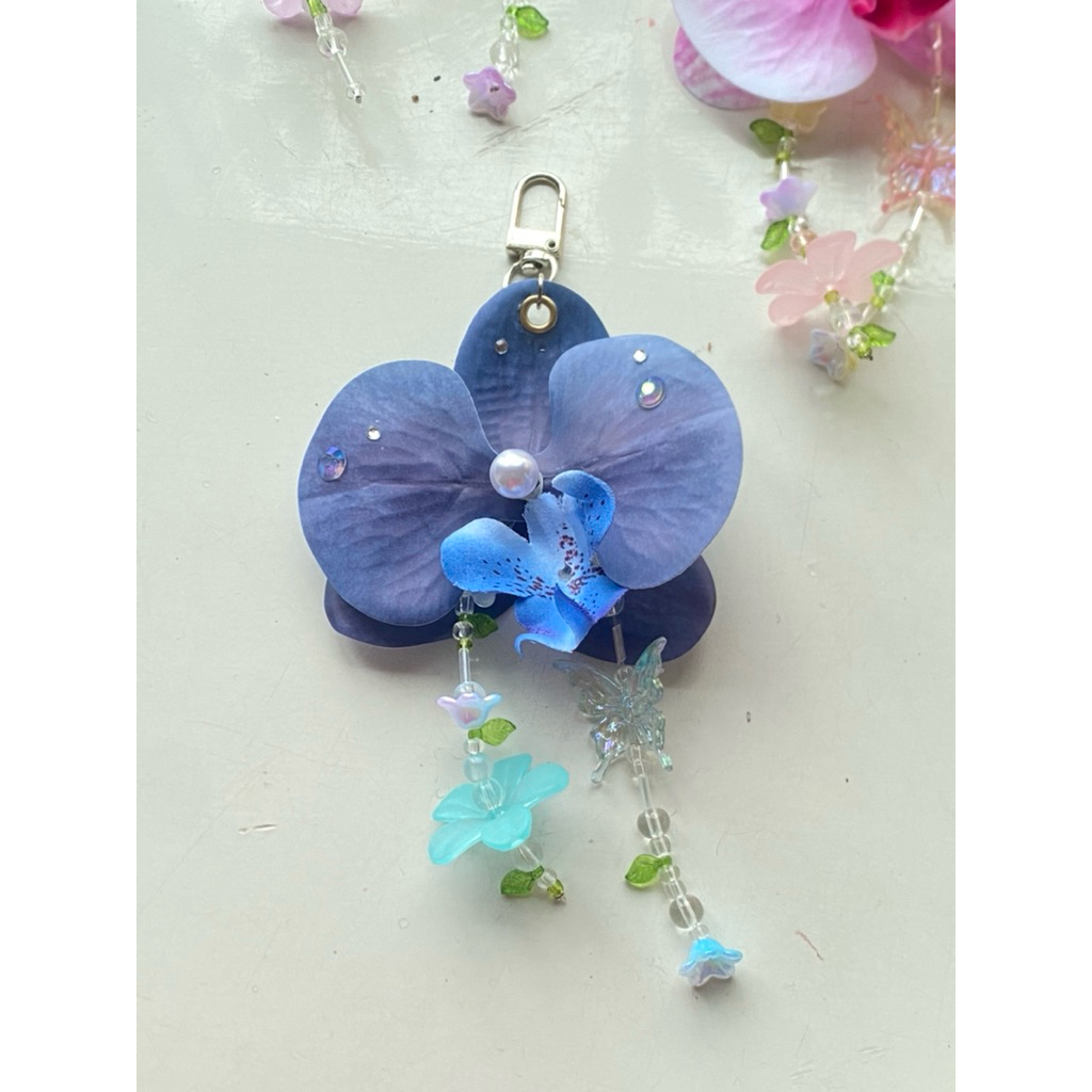 Orchid Charm Orchid Bag Charm Gantungan Tas Anggrek Aksesoris Anggrek Orchid Keychain