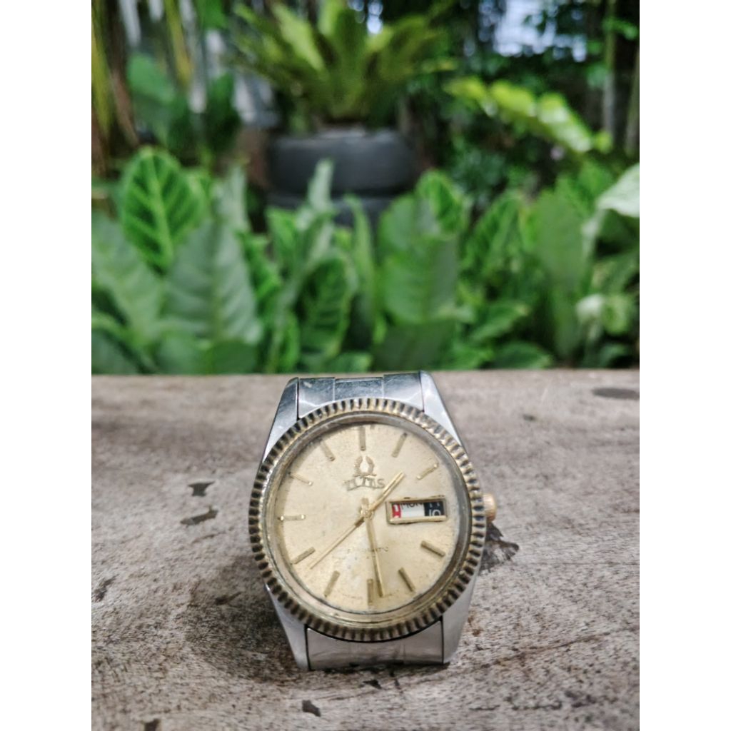 Jam Tangan Titus