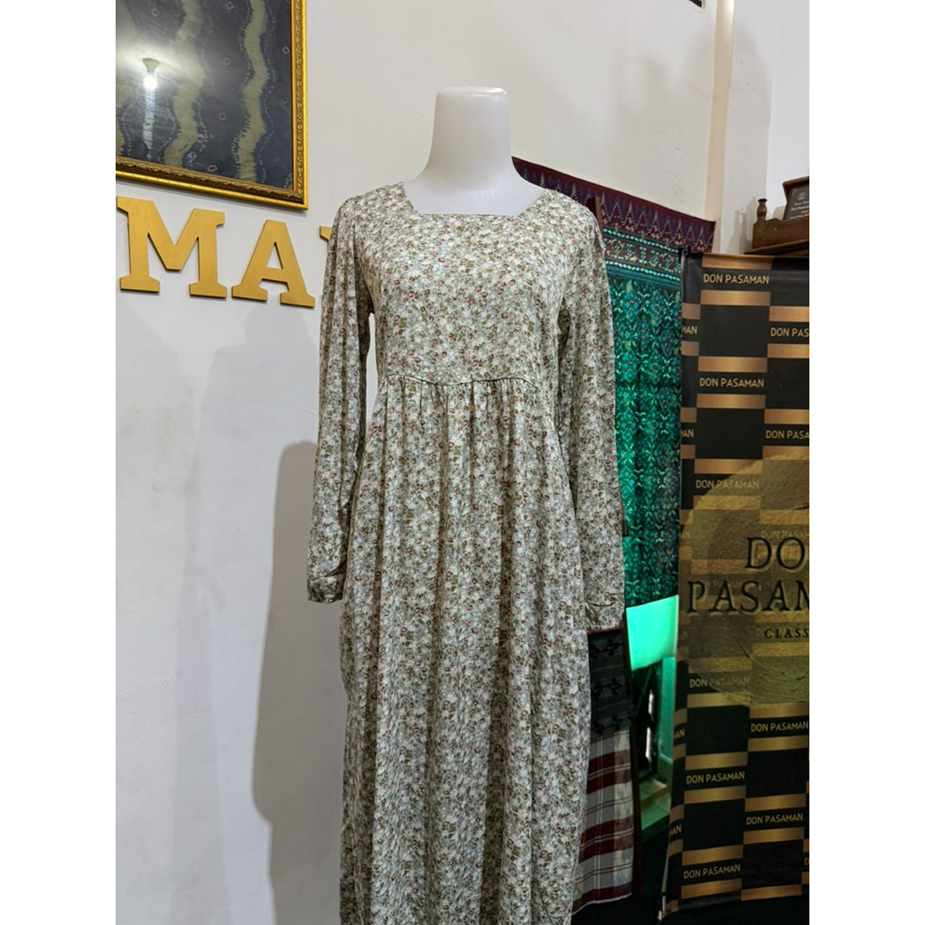 [PRELOVED PRIBADI] CANDY LADY STORE DRESS PETITE FRIENDLY FIT TO L