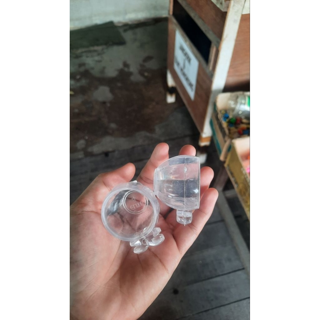 CEPUK TEMPAT MAKAN MINUM BURUNG KECIL