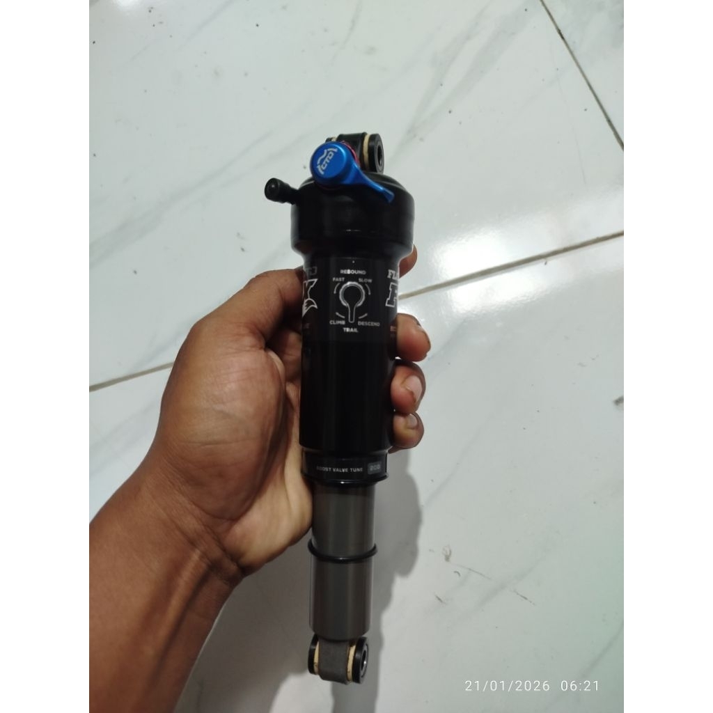 rearshock fox float ctd 210