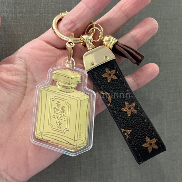 GANCI EMAS / BAG CHARM GOLD PARFUM LV LIMITED EDITION