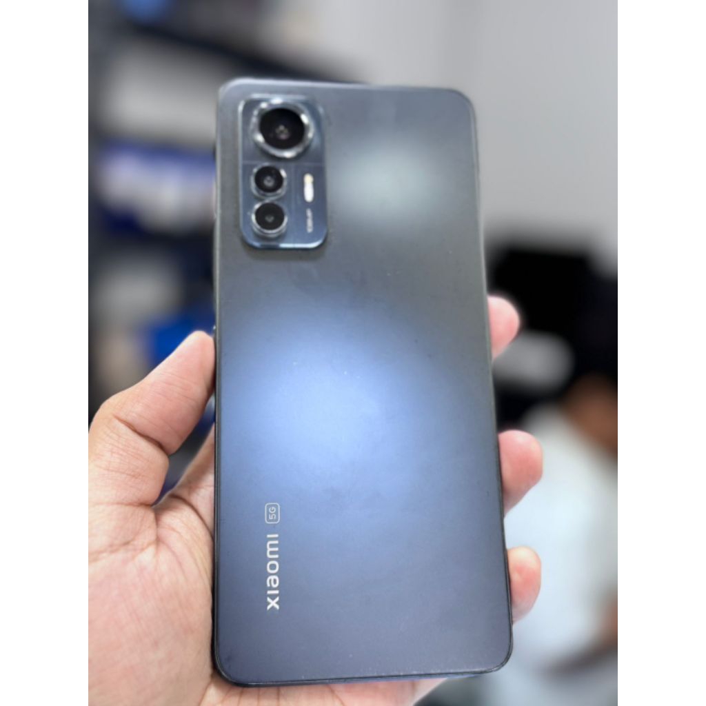 Xiaomi 12 Lite 8/256gb 5G unit charger .