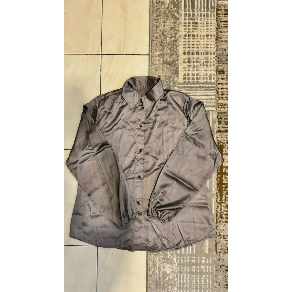 kemeja satin (preloved)