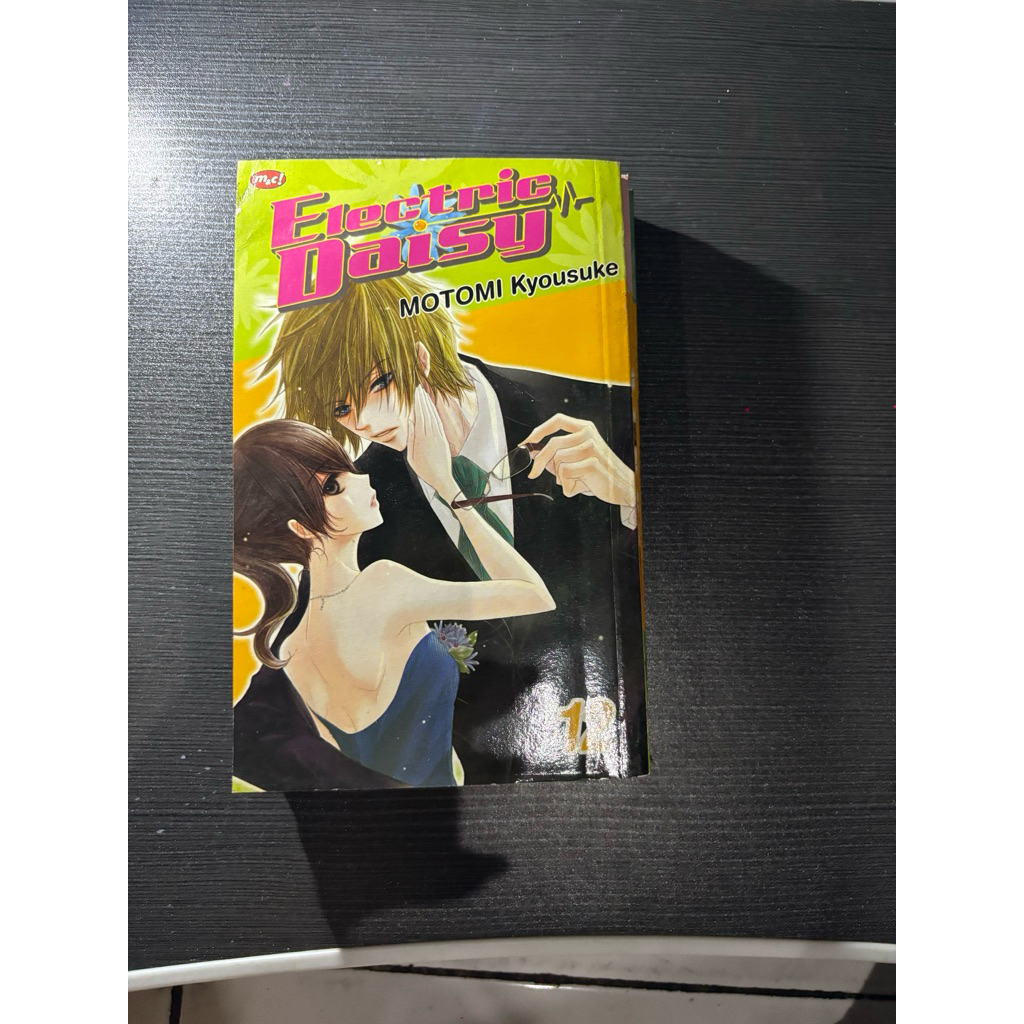 ELECTRIC DAISY volume 12