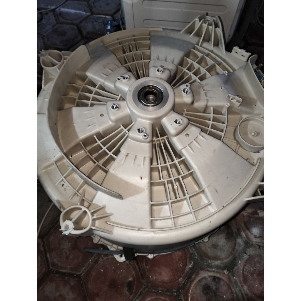 tabung luar cover plastik mesin cuci LG 12 kg 13 kg front loading copotan ori