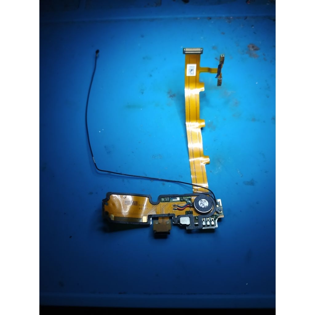 Flexible + konektor Cas Oppo A37 Original Cabutan Second