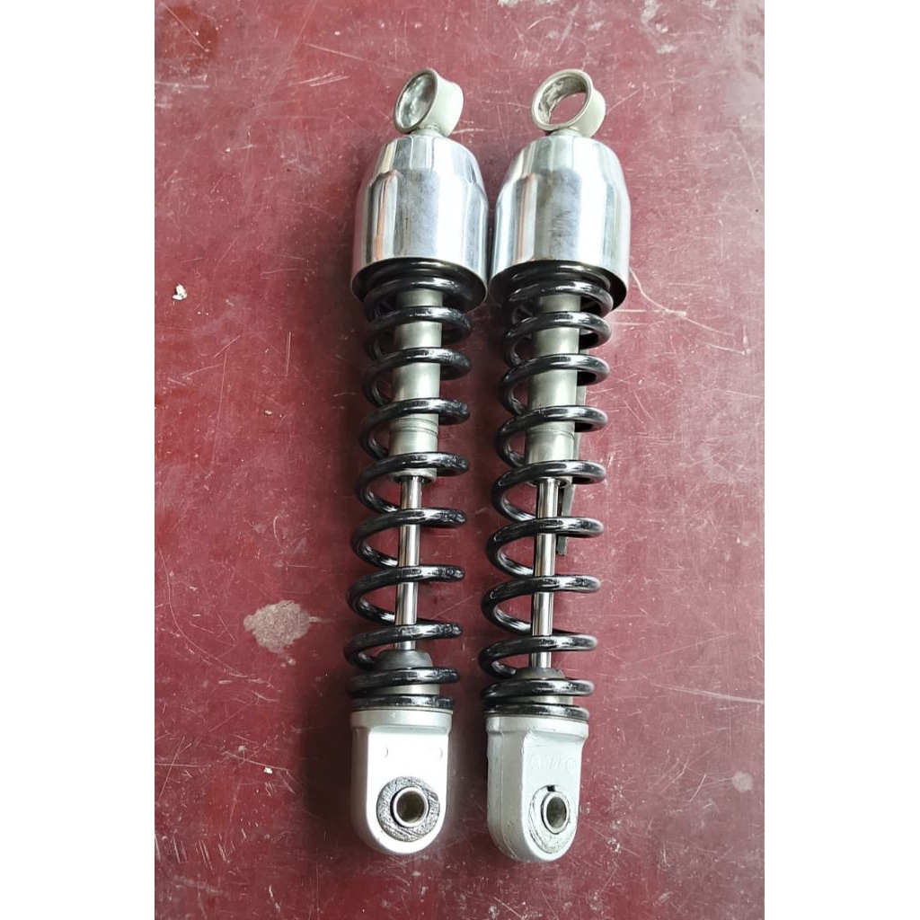 sok belakang motor Yamaha Jupiter z