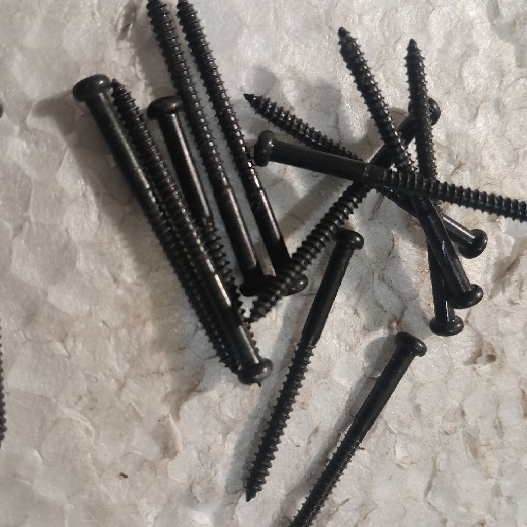 Screw pickup bass / sekrup pickup bass isi 4