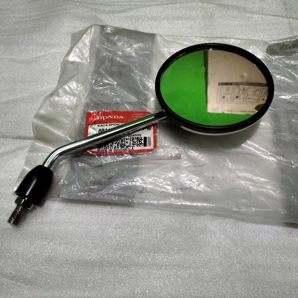 KACA SPION KANAN PUTIH SCOOPY ORIGINAL AHM ASLI