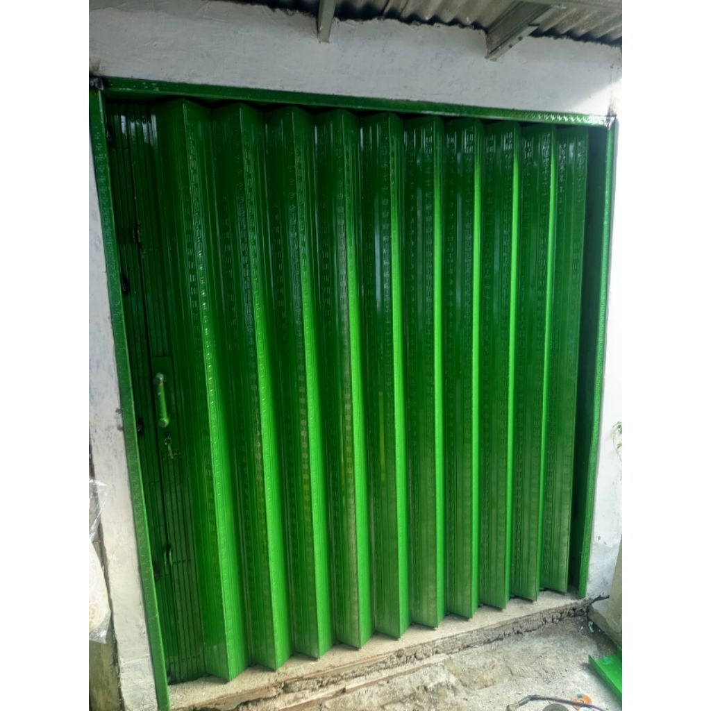 Folding Gate Galvalum Anti Karat, Custom ukuran dan Warna