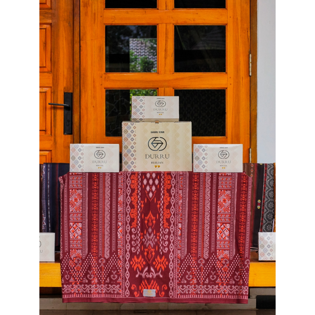 Sarung DURRU BERLIAN bahan 30s TR x 30s TR Sentuhan Sutra, Kenyamanan Maksimal di Setiap Sujud  Anti
