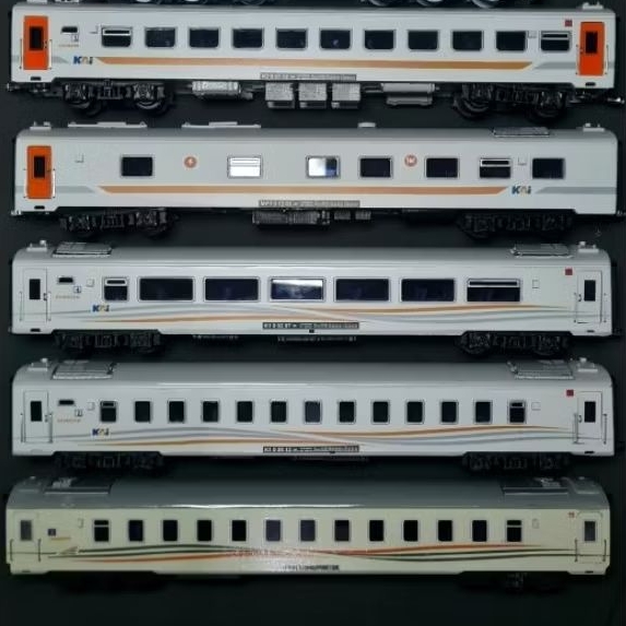 Miniatur Kereta Api - Miniatur Gerbong Penumpang Mild Steel PT Kereta Api Indonesia Skala HO (Skala 