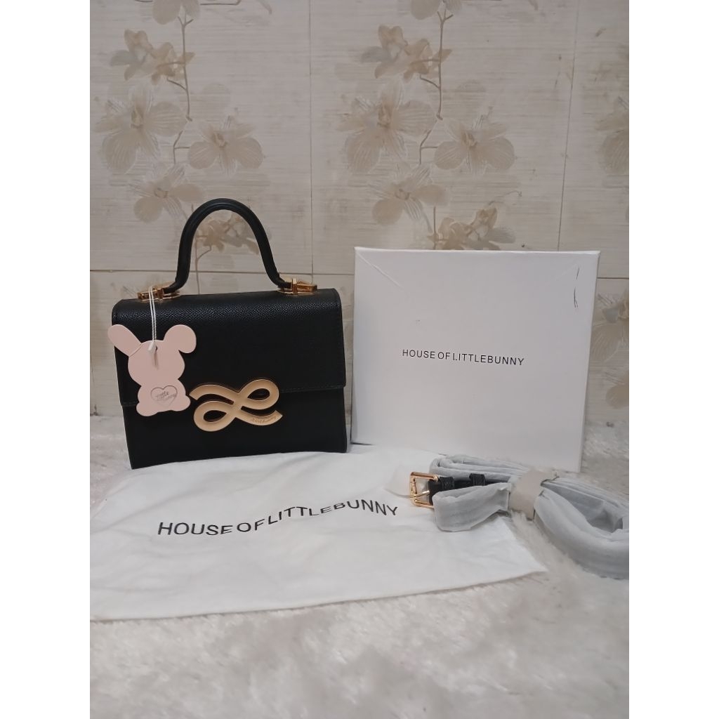 TAS HOUSE OF LITTLE BUNNY