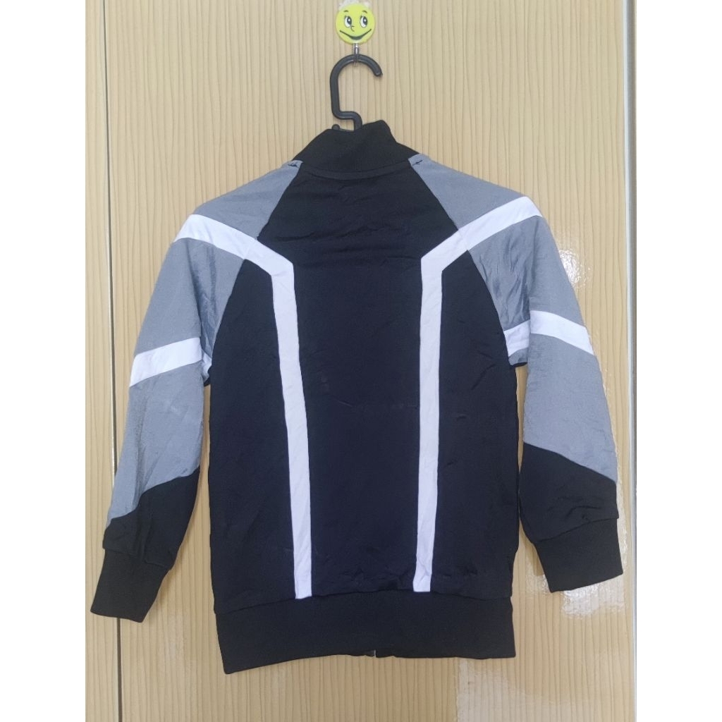 JAKET TRACKTOP ANAK ADINDA SECOND ORIGINAL