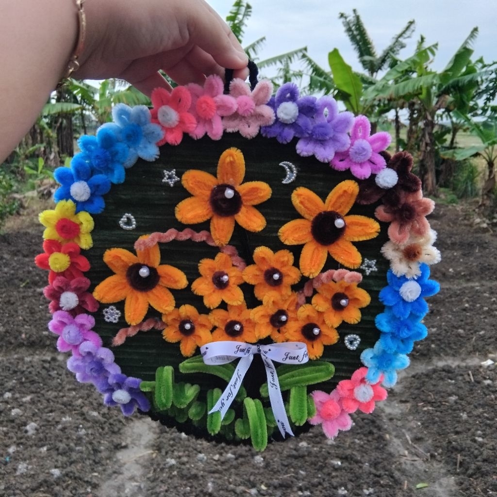 Hiasan Dinding - Hiasan Gantung - Hiasan Dinding Kawat Bulu - Hiasan Gantung Kawat Bulu - Hiasan Bun