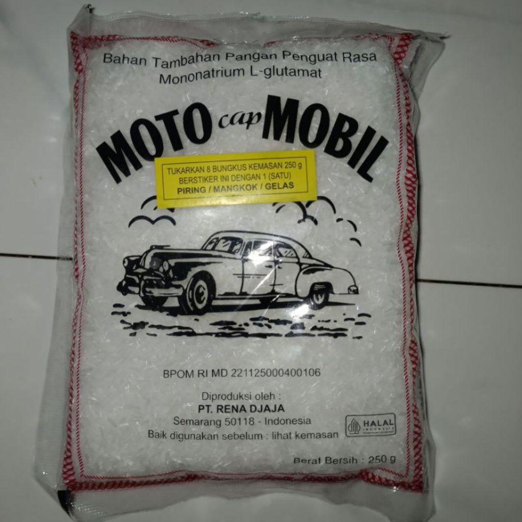 4 BUNGKUS MOTO CAP MOBIL PENYEDAP RASA