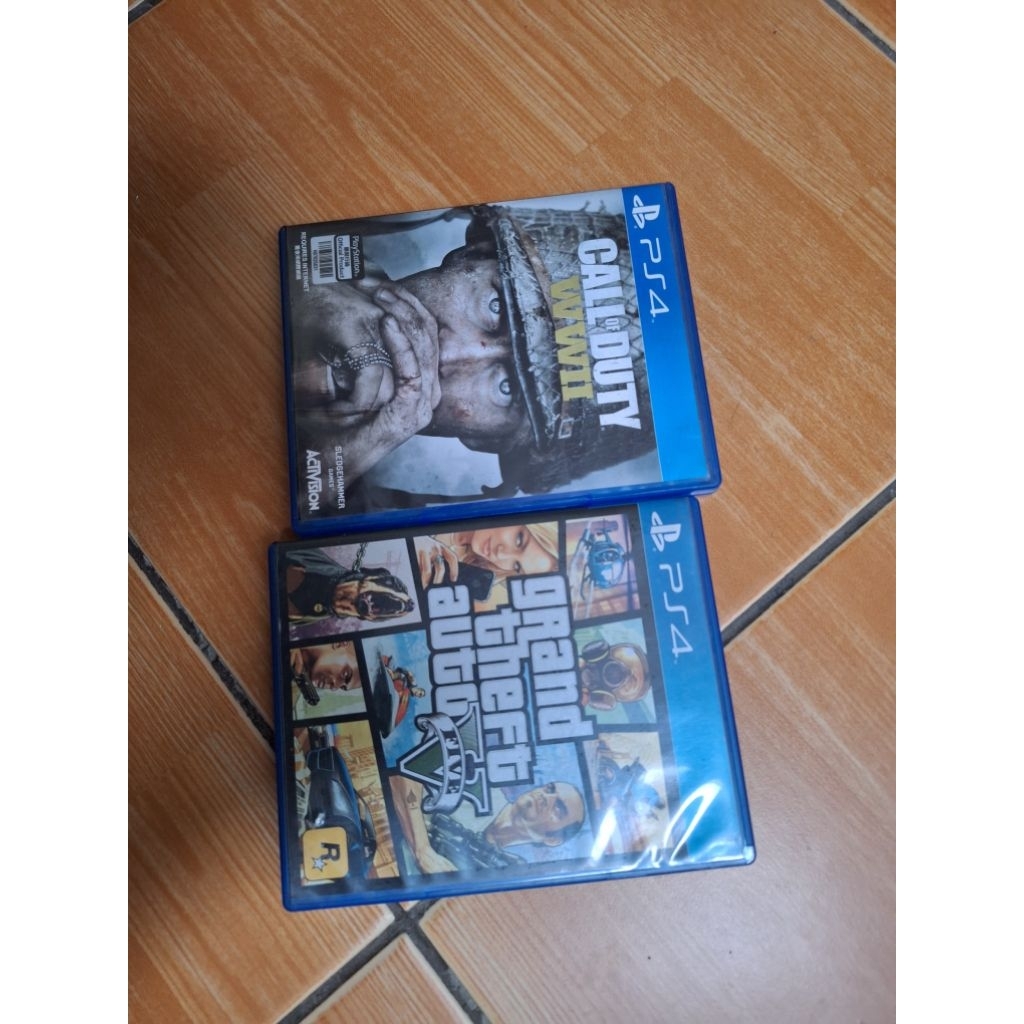 bd kaset ps4 cod ww2 & GTA V
