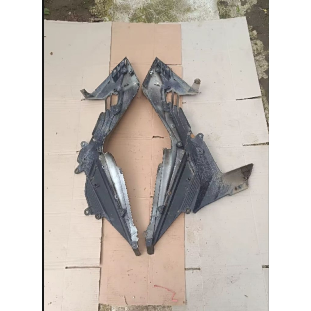 Sayap+Sambungan Kanan Kiri Sonic 150r Original Copotan