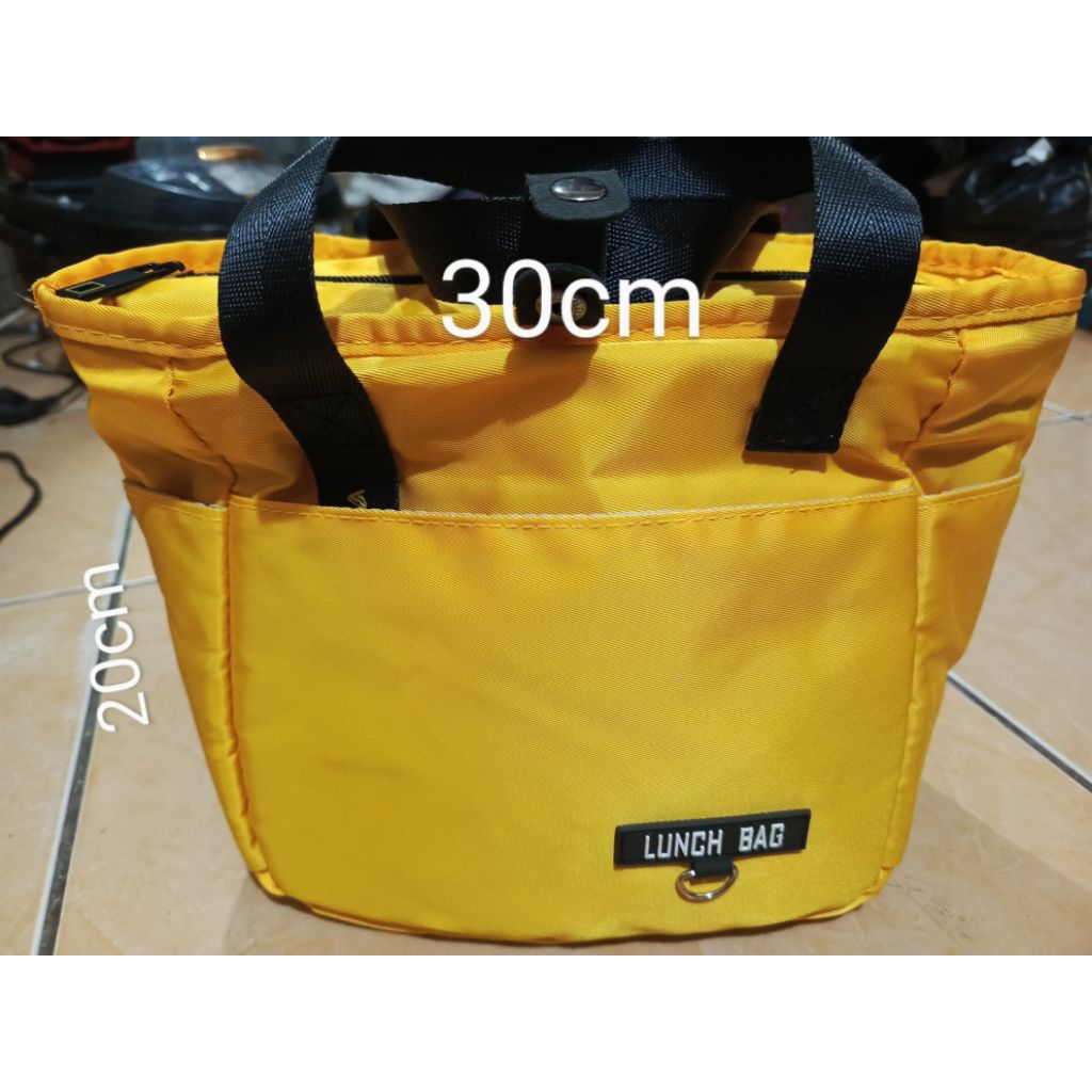 Tas makan/Tas tempat menyimpan makanan/tas tenteng.