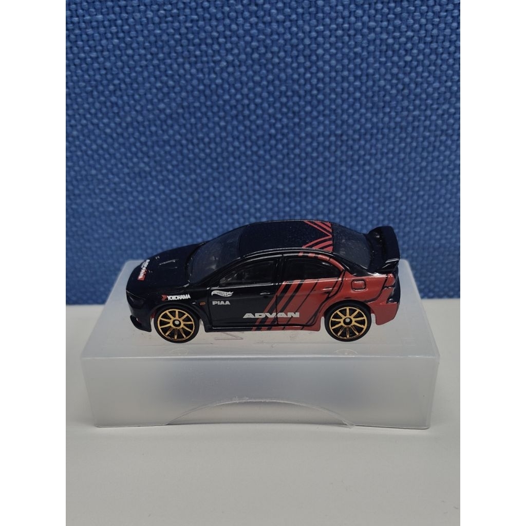 Hot Wheels 2008 Mitsubishi Lancer Evolution Advan (Loose)
