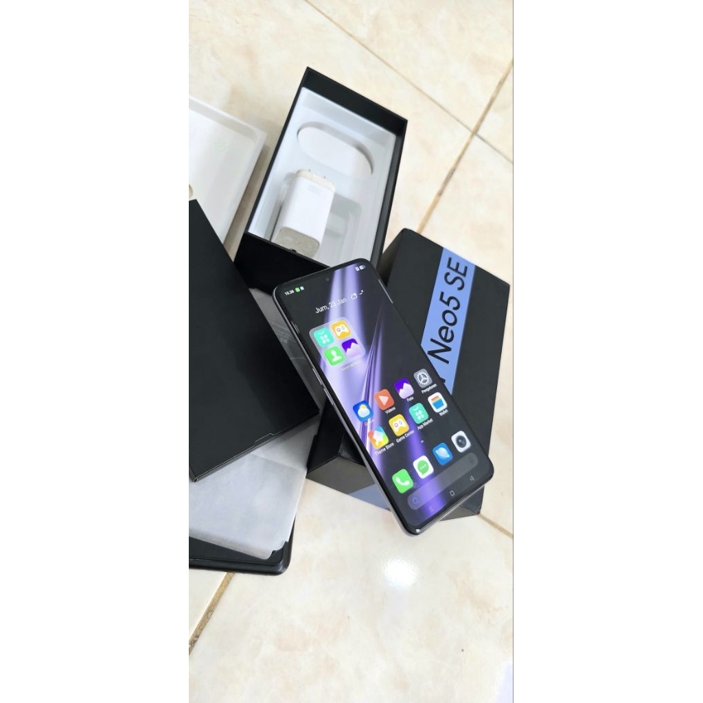 Realme GT Neo 5 SE Ram 12/256gb Fullset No Minus
