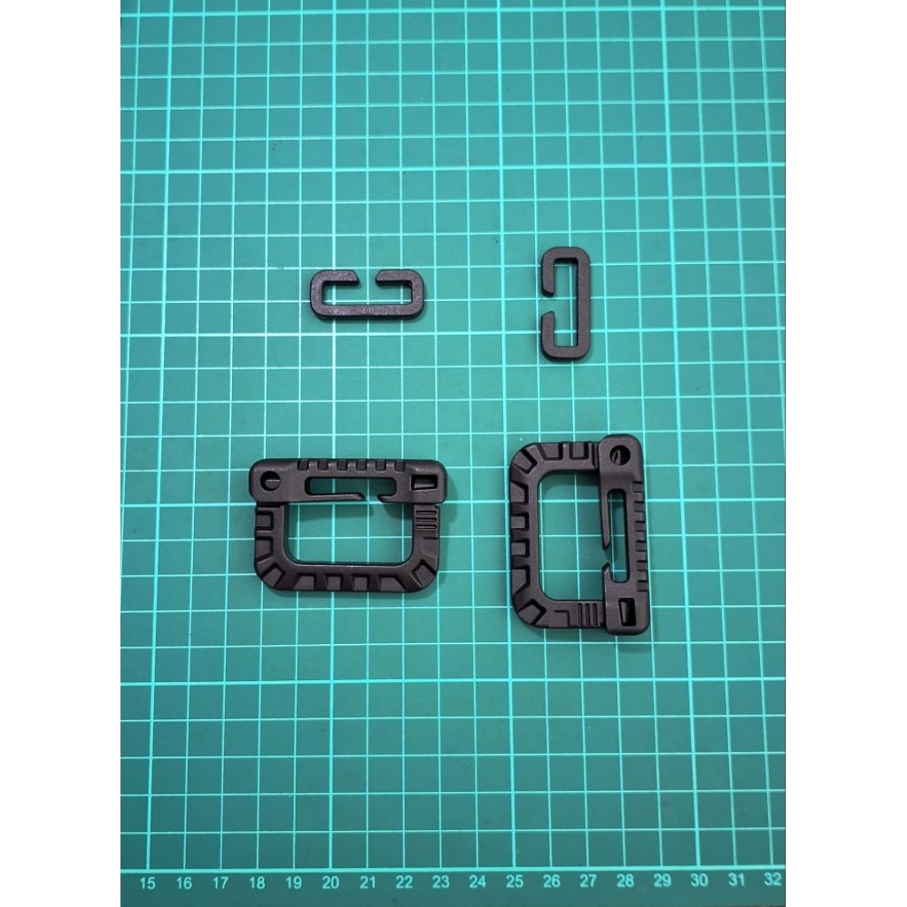 Woojin plastic carabiner buckle - Slotted loop webbing clip / molle strap / EDC gear tactical - orbi