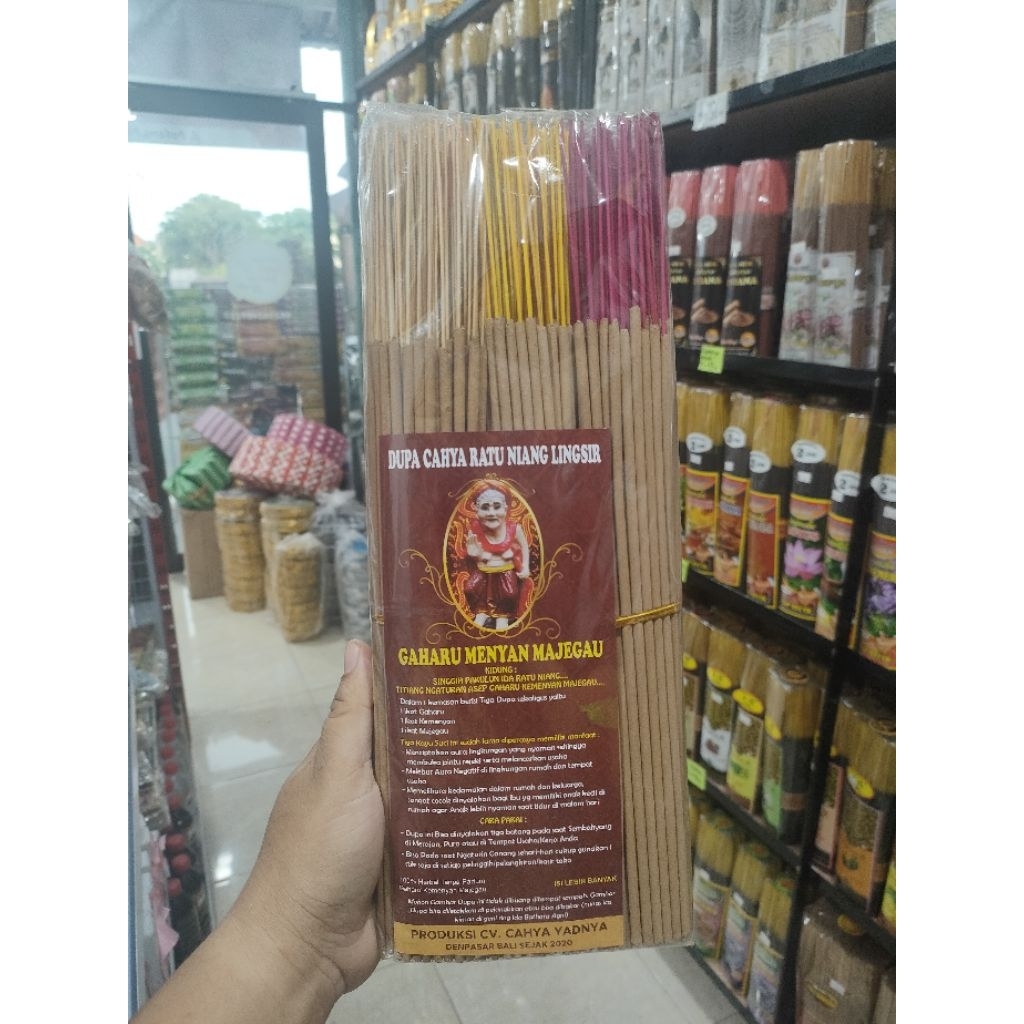 Dupa Pasupati Ratu Niang Lingsir