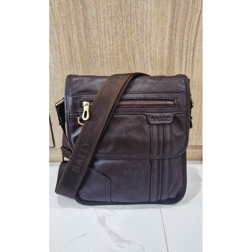 Sling Bag Bally vintage ( bekas )